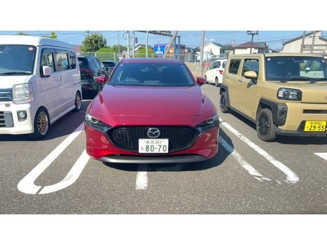 MAZDA / マツダ３ファストバック