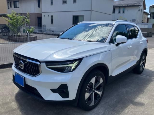 VOLVO / VOLVO XC40
