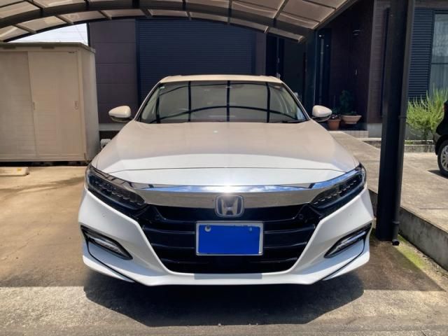 Japanese used car Ref# 1612218 HONDA / ACCORD HYBRID