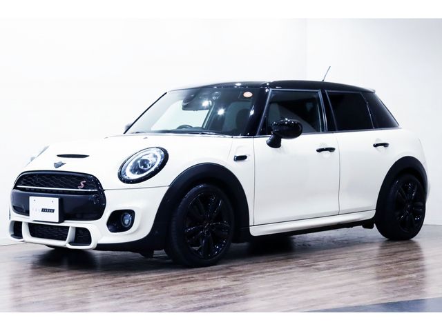 Japanese used car Ref# 1612378 BMW / MINI COOPER S 5DOOR
