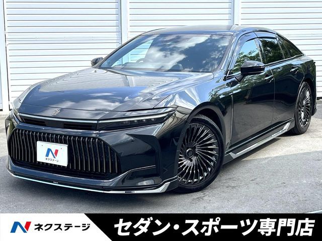 TOYOTA / CROWN sedan hybrid
