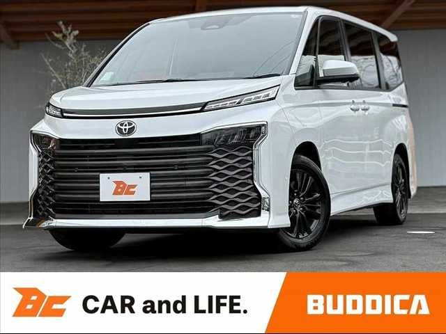 TOYOTA / VOXY