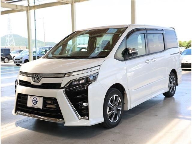 Japanese used car Ref# 1612637 TOYOTA / VOXY