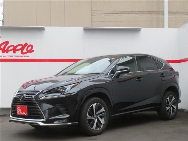 Japanese used car Ref# 1612805 TOYOTA / LEXUS NX300