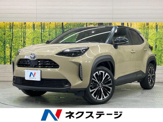 TOYOTA / YARIS CROSS HYBRID