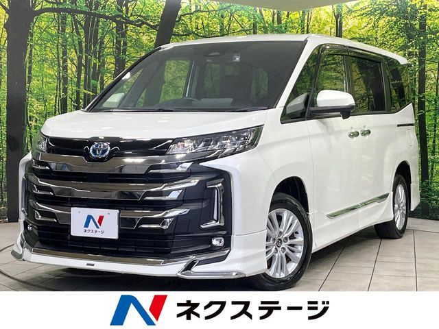 TOYOTA / NOAH HYBRID 4WD