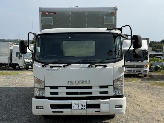 ISUZU / FORWARD