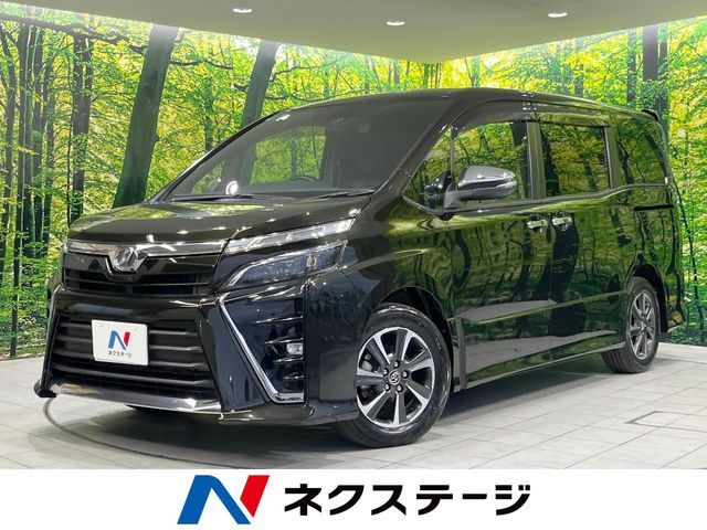 TOYOTA / VOXY