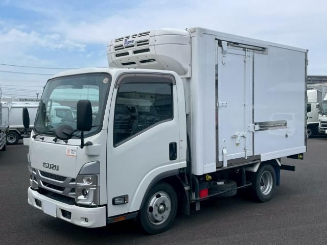 ISUZU / ELF
