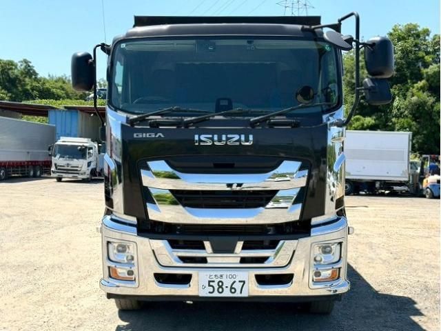 ISUZU / GIGA