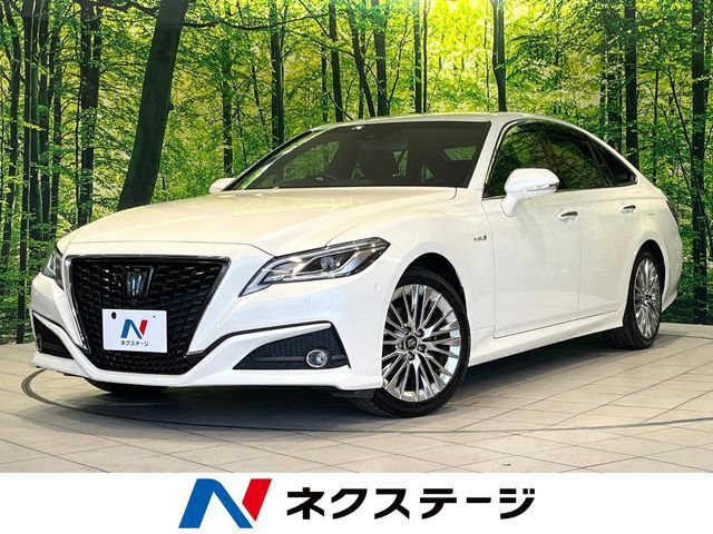 TOYOTA / CROWN sedan hybrid