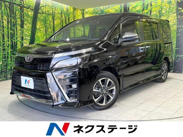 TOYOTA / VOXY