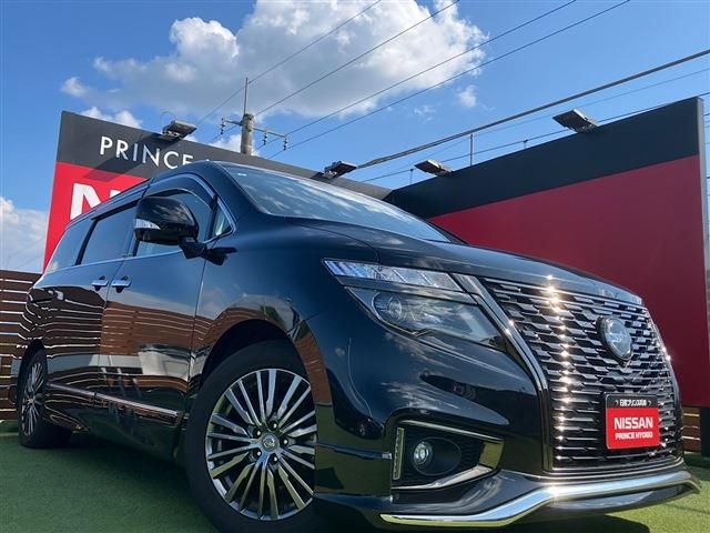 NISSAN / ELGRAND  4WD