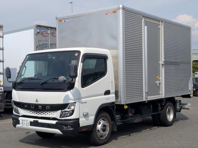 MITSUBISHI / CANTER