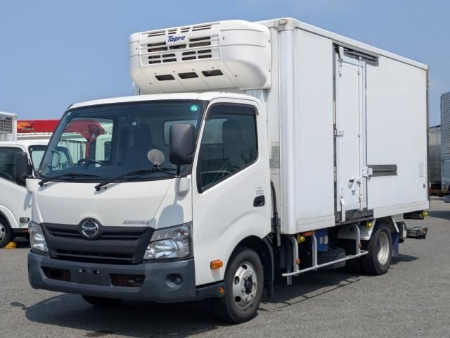 Japanese used car Ref# 1613378 HINO / DUTRO