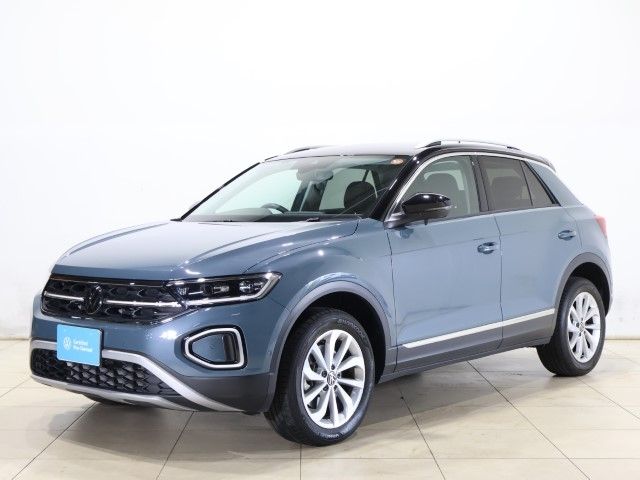 Japanese used car Ref# 1613417 VOLKSWAGEN / VOLKSWAGEN T-Roc