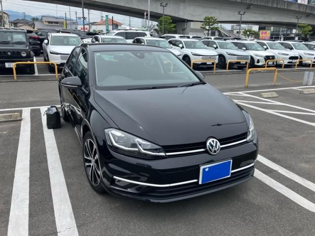 VOLKSWAGEN / ＶＷゴルフ５ＨＢ