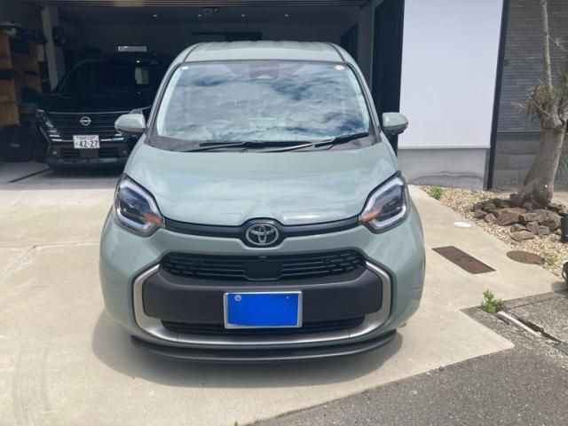 TOYOTA / SIENTA HYBRID