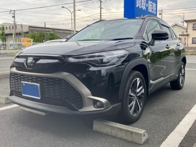Japanese used car Ref# 1613530 TOYOTA / COROLLA CROSS HYBRID