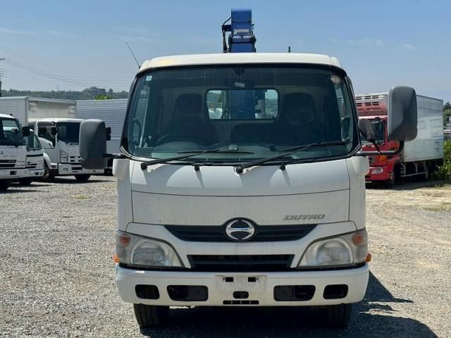 HINO / DUTRO