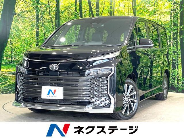 TOYOTA / VOXY