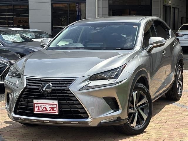 Japanese used car Ref# 1614081 TOYOTA / LEXUS NX300h