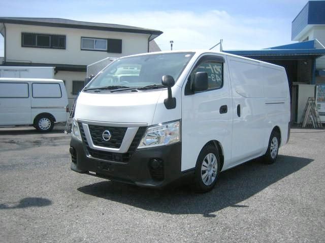 Japanese used car Ref# 1614120 NISSAN / CARAVAN van 2WD