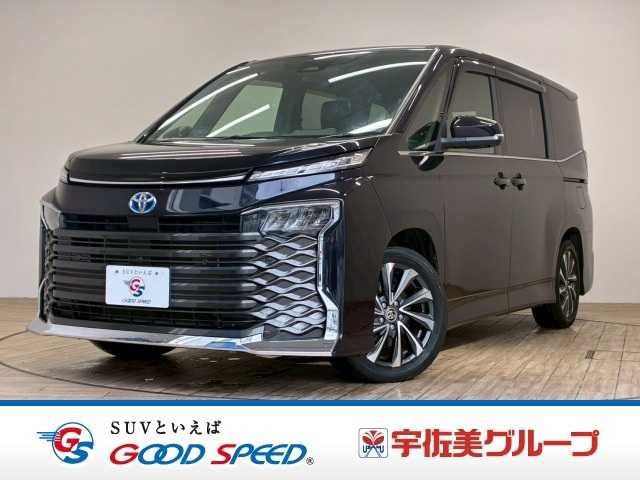 TOYOTA / VOXY HYBRID