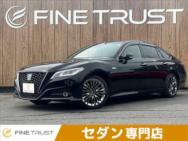 TOYOTA / CROWN sedan hybrid