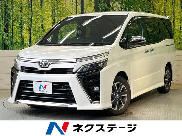 TOYOTA / VOXY