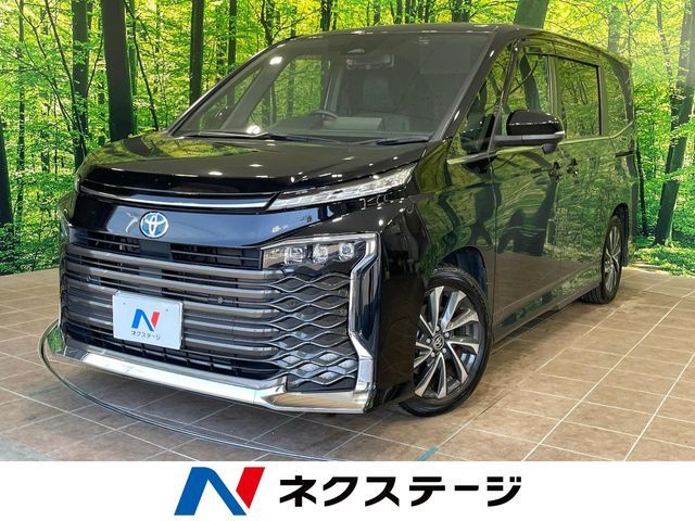 TOYOTA / VOXY HYBRID