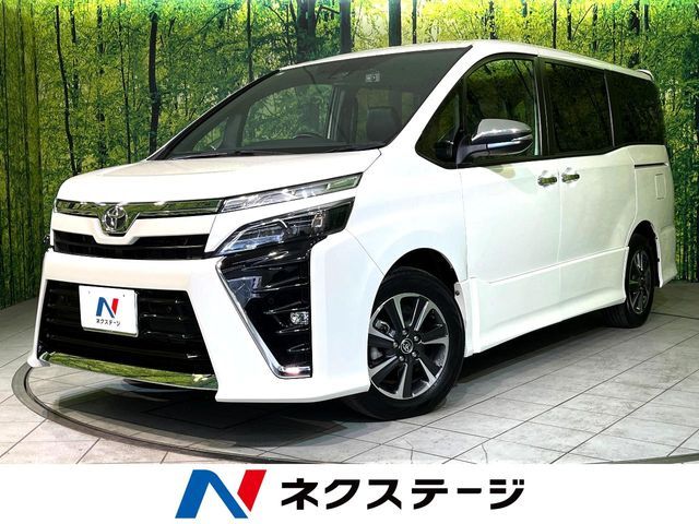 TOYOTA / VOXY