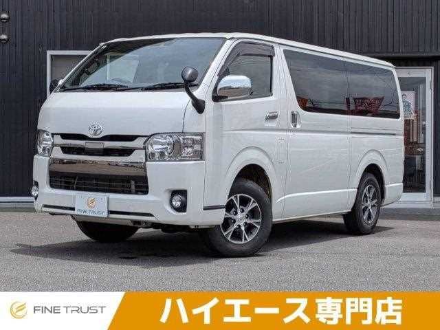 TOYOTA / HIACE van 4WD