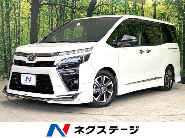 TOYOTA / VOXY 4WD