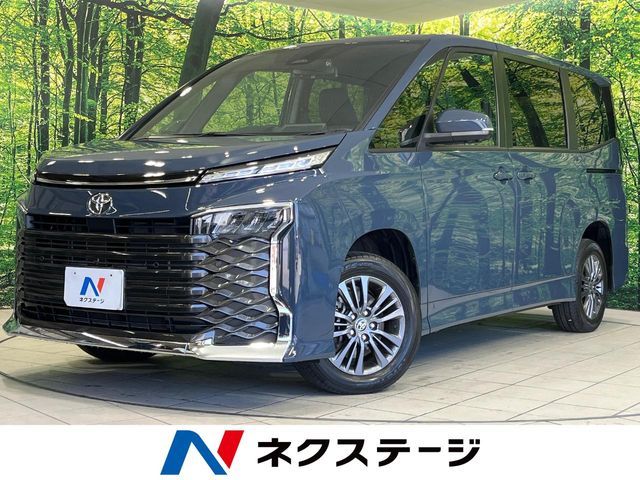 TOYOTA / VOXY 4WD