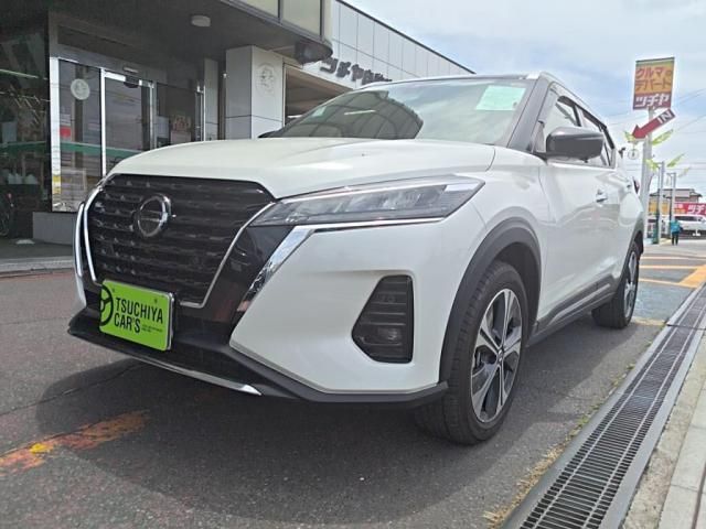 NISSAN / KICKS