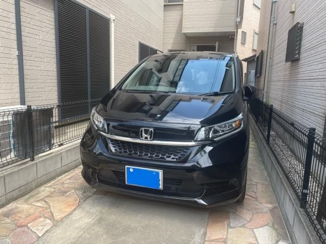 HONDA / FREED