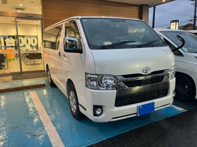 TOYOTA / HIACE van 2WD