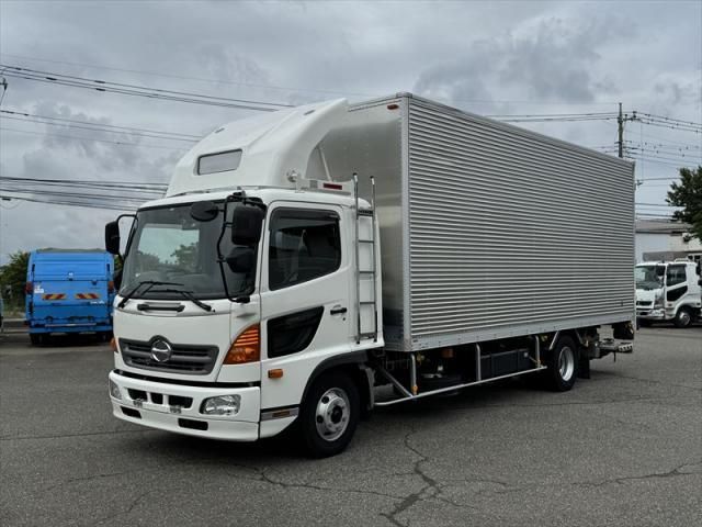 HINO / RANGER
