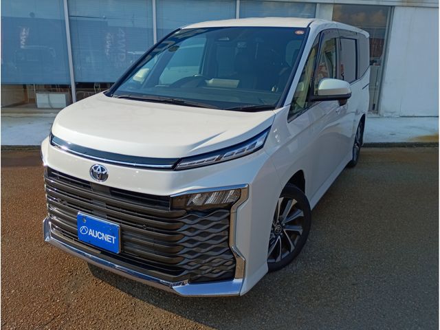TOYOTA / VOXY