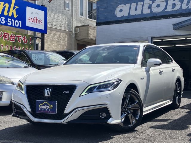 TOYOTA / CROWN sedan hybrid 4WD