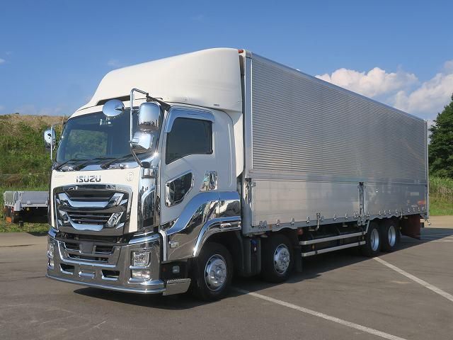ISUZU / GIGA