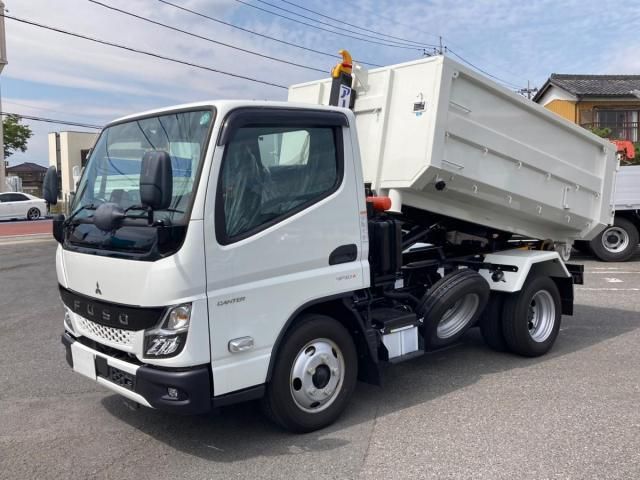 Japanese used car Ref# 1616068 MITSUBISHI / CANTER