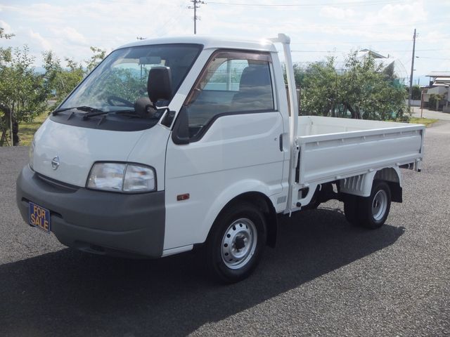 NISSAN / VANETTE truck 4WD