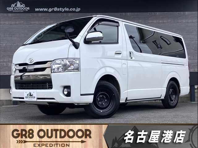 TOYOTA / REGIUSACE van 4WD