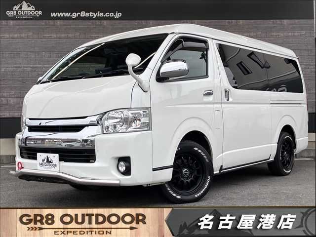 TOYOTA / HIACE van 4WD