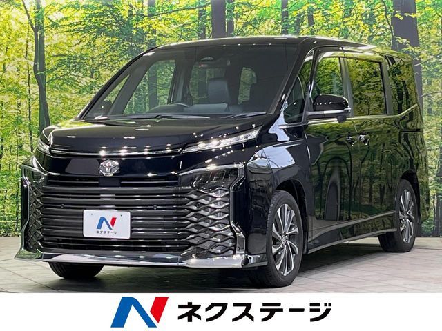 TOYOTA / VOXY
