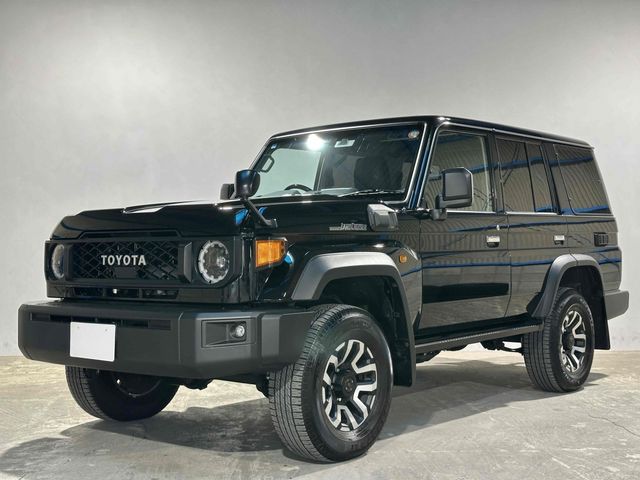 TOYOTA / LANDCRUISER 70