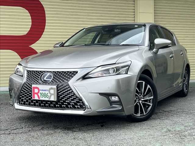 TOYOTA / LEXUS CT200h