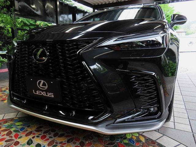 TOYOTA / LEXUS NX350h
